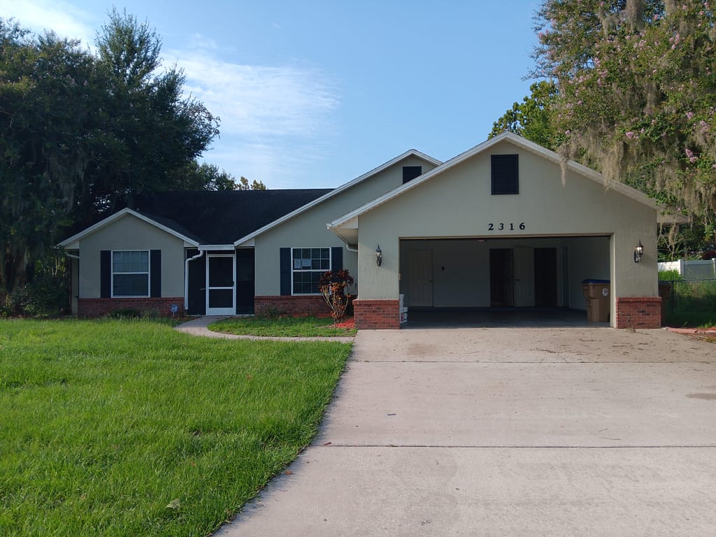 2316 Kings Crest Road - Kissimmee Florida - Orlando Painting Contractors - Orlando Skilled Labor